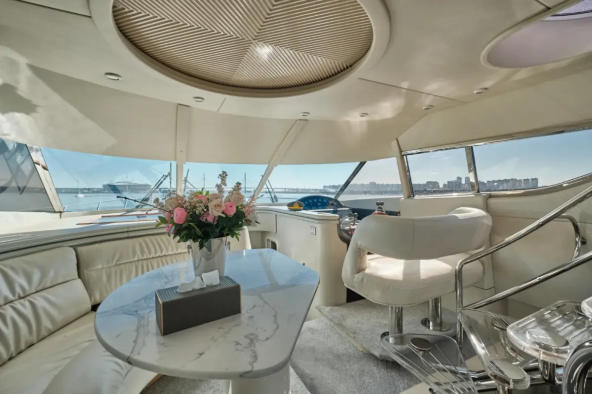 Яхта California 62 image- 13